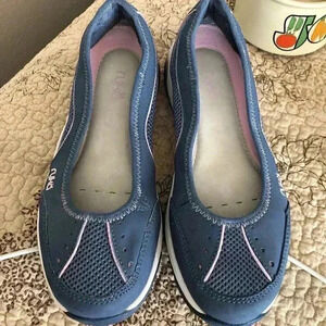 Ryka Slip On Comfort Casual SNeakers Flat Walking Blue/Pink Women's 7